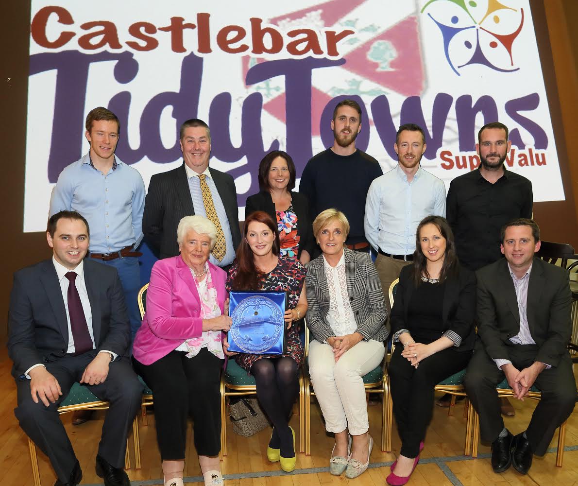 Eleanor Durkan, (2nd from left) presents the Liam Durkan Community Endeavour award to Helen O'Hara of Love Castlebar at Castlebar Tidy Towns presentation night 2014